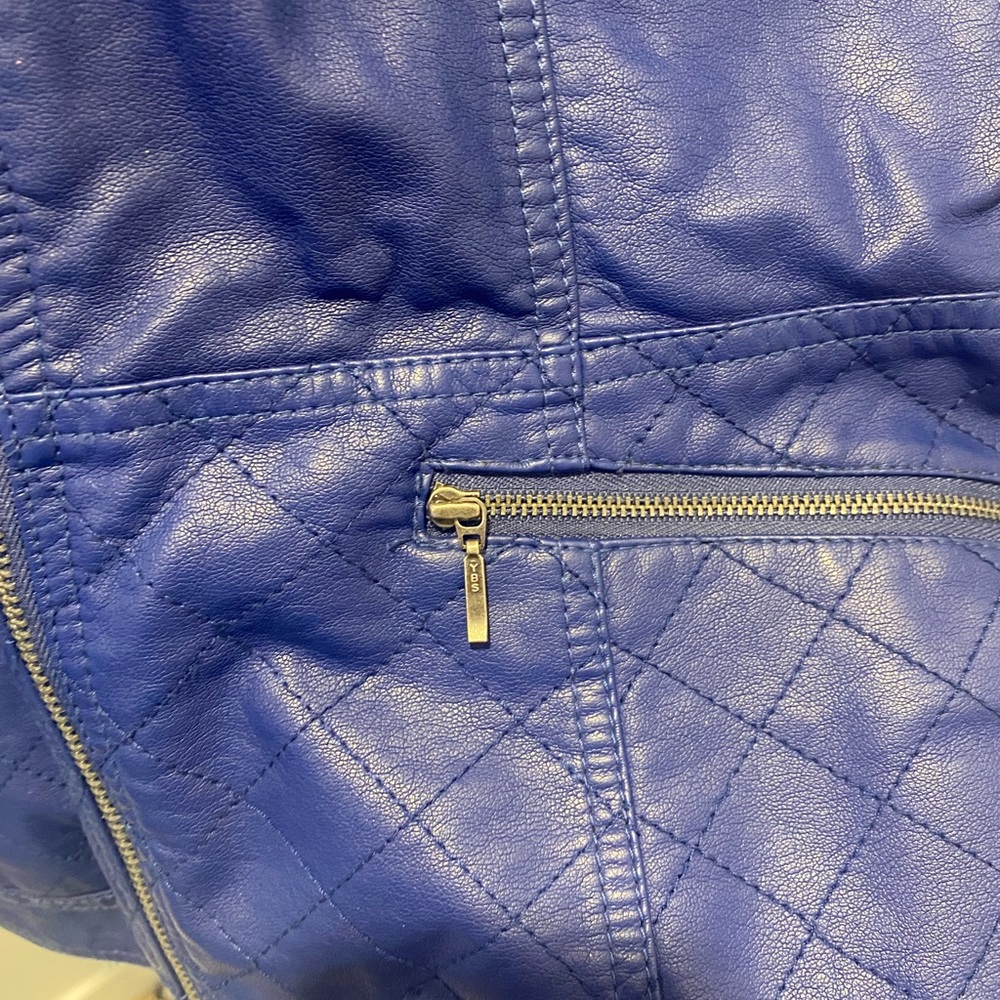 Reitmans Blue Faux Leather Moto Jacket Size Large Biker Style Zip Up - Picture 3 of 13